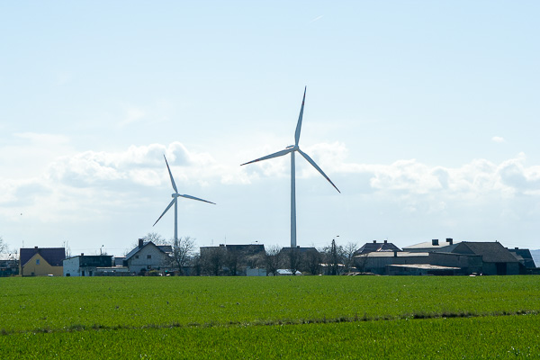 turbiny wiatrowe, elektrownia wiatrowa 
Pobrzeże Kaszubskie, Zatoka Pucka